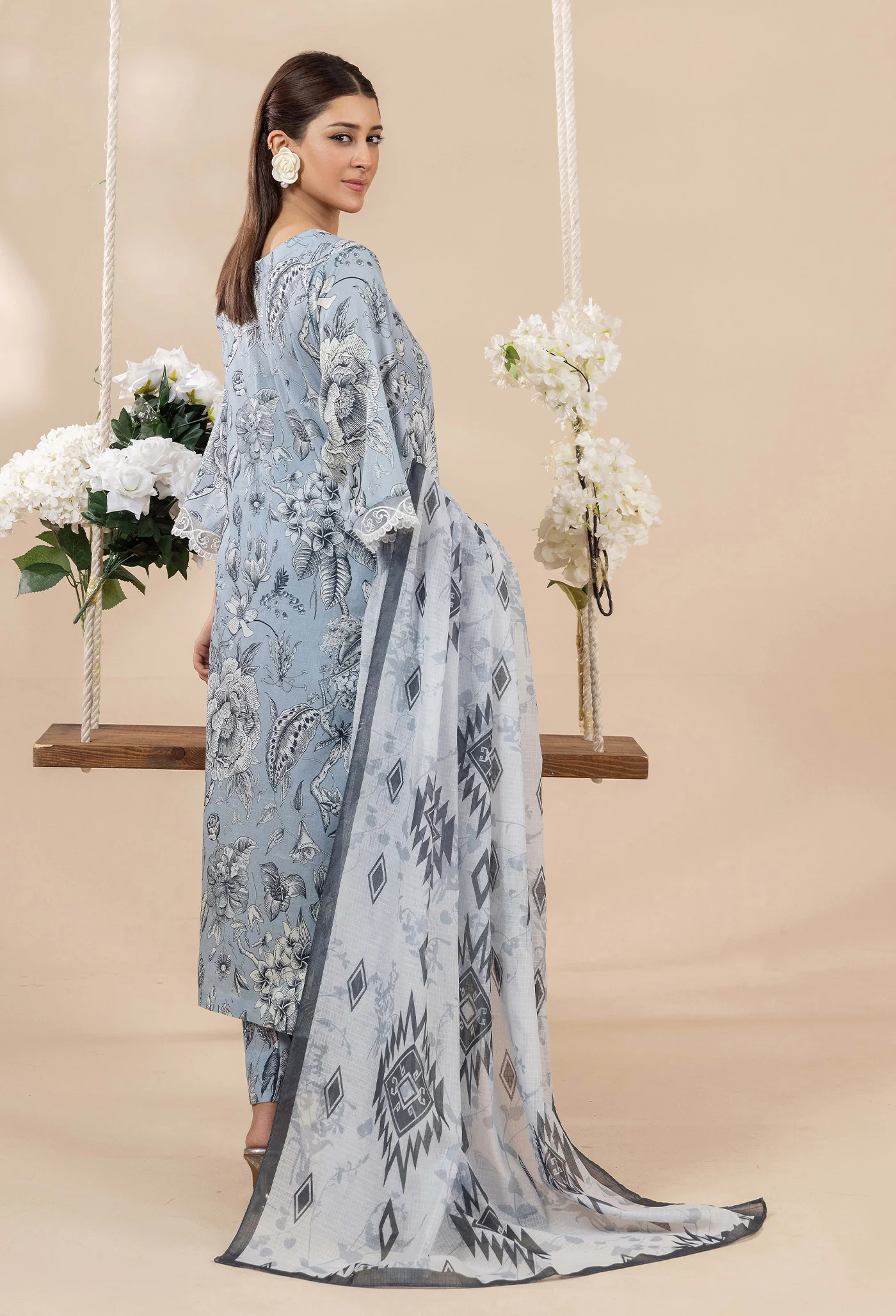 PRINTS 3313 - Image 4