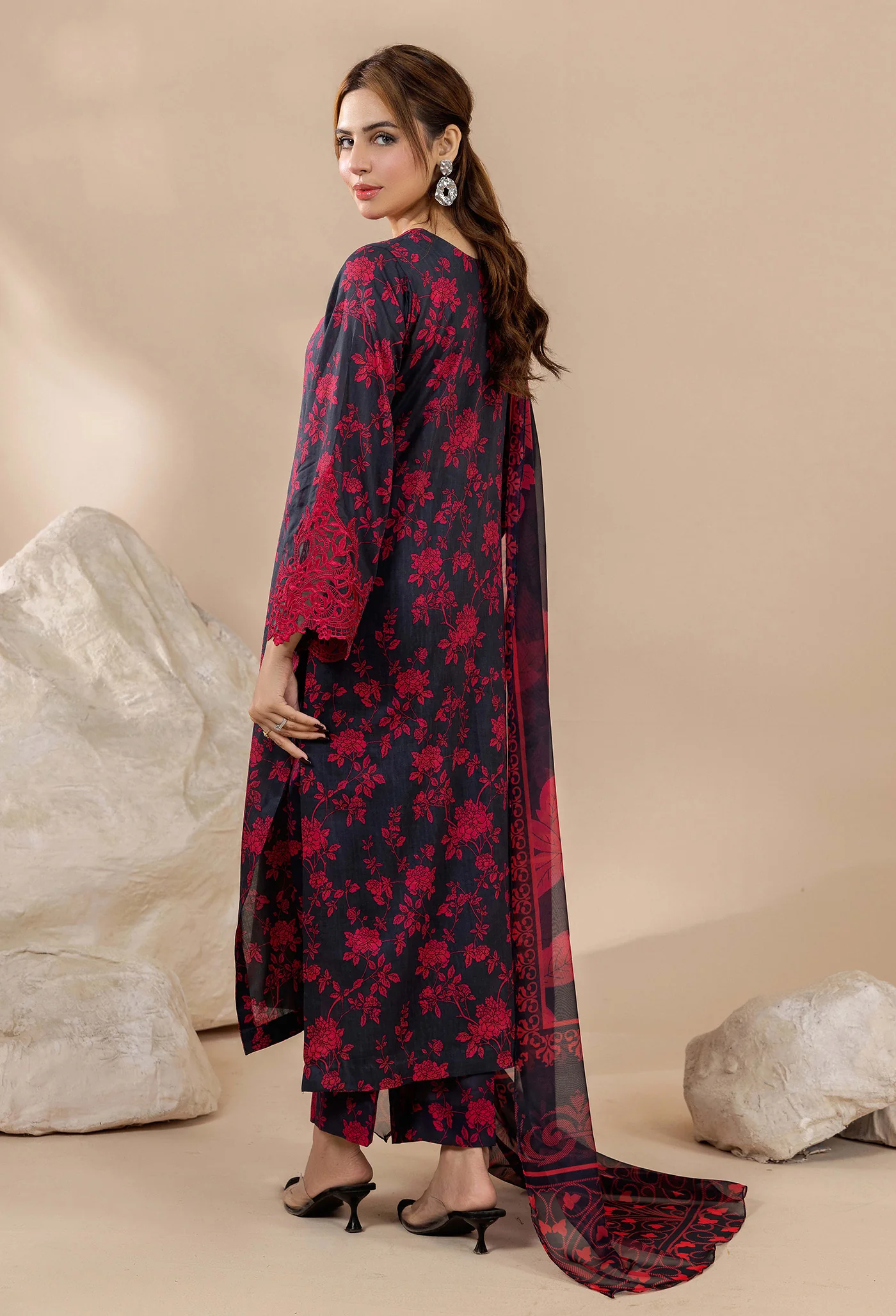 PRINTS 3323 - Image 4