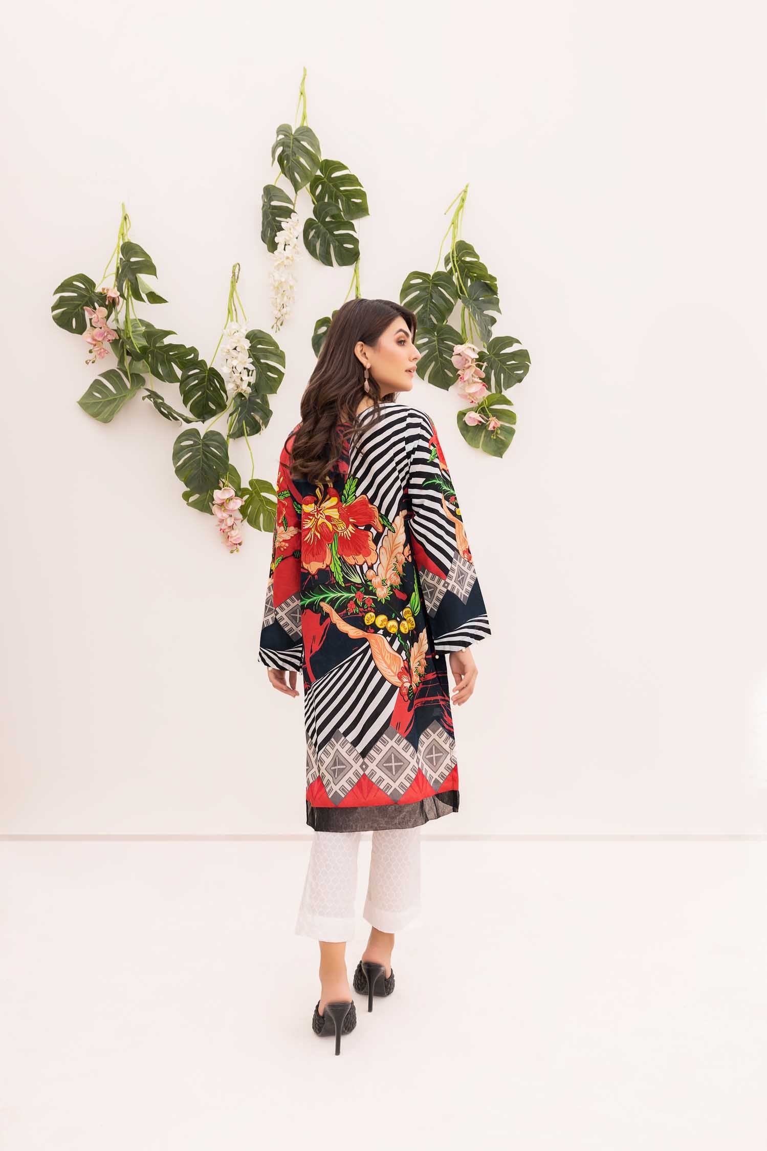 Roselyn - Digital Printed Stitched Lawn Kurti - Image 2