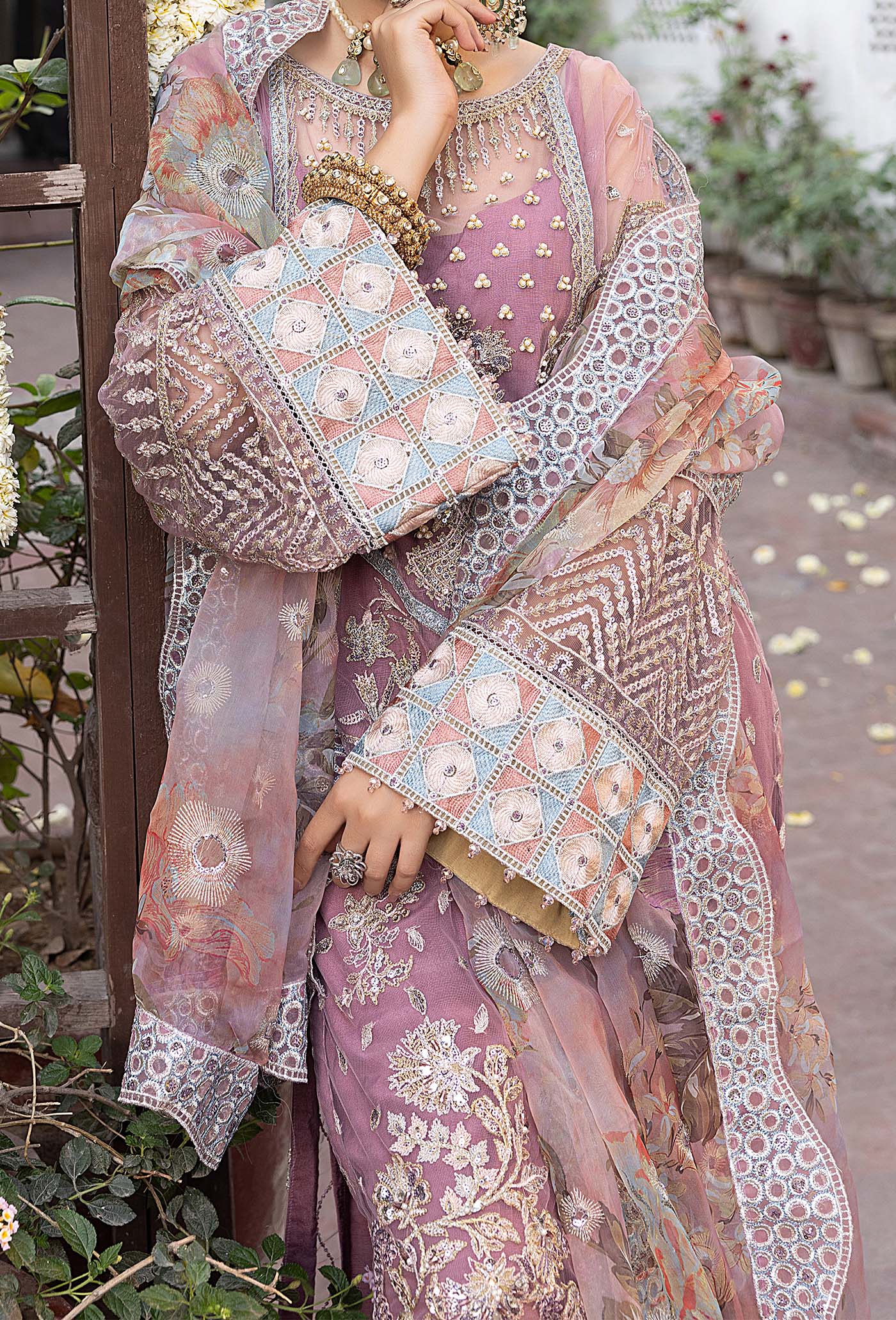 Roshna Begum (B) - Image 4