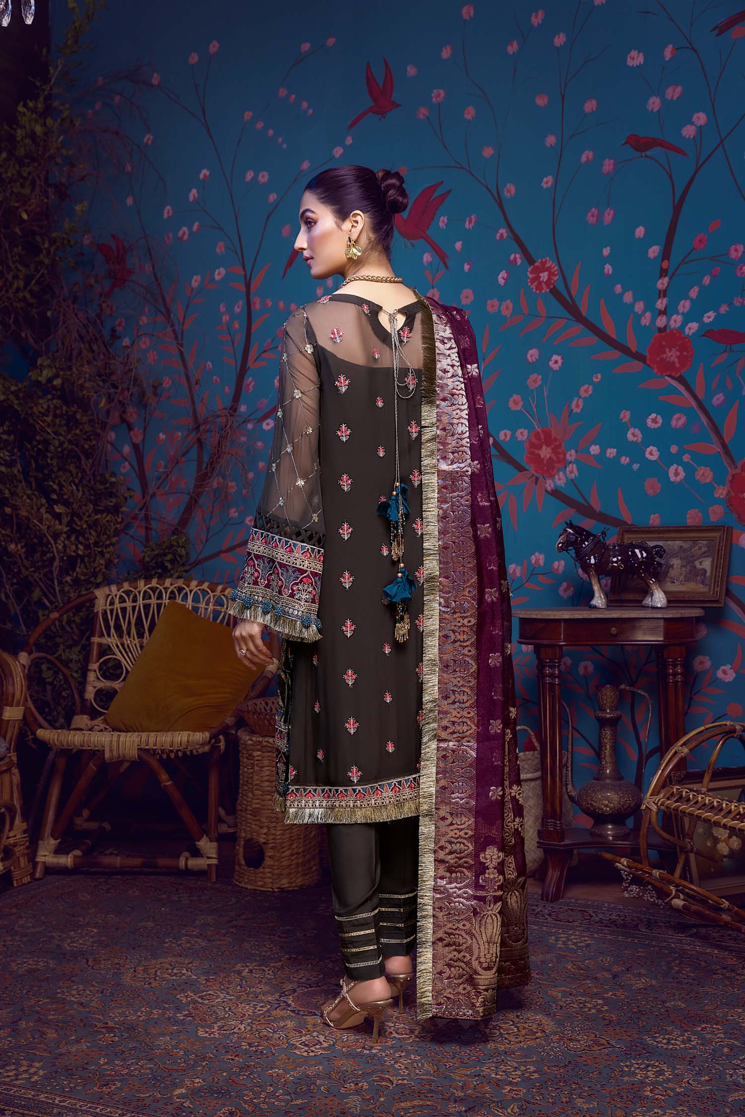Royalis - Image 2