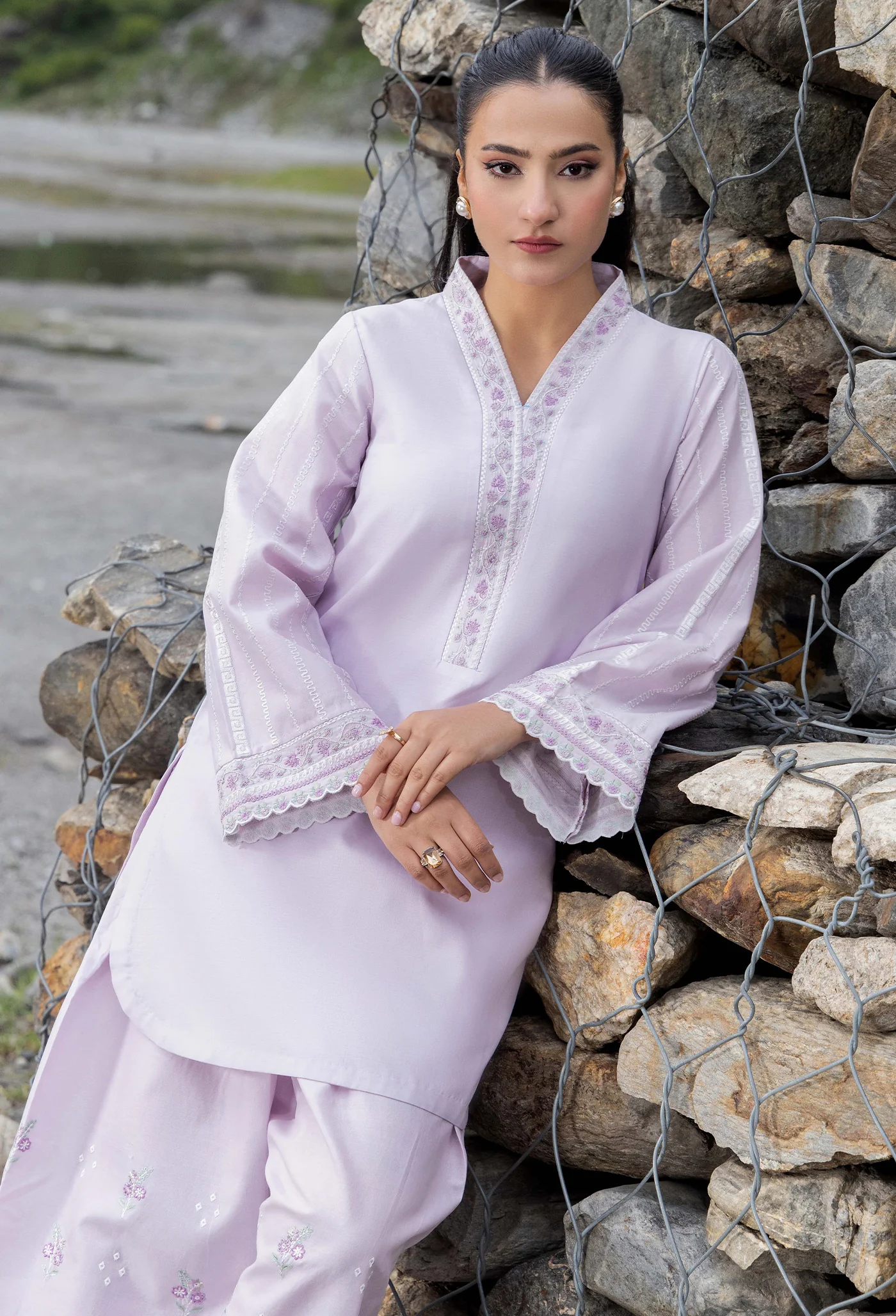 RTW 04 - Image 2