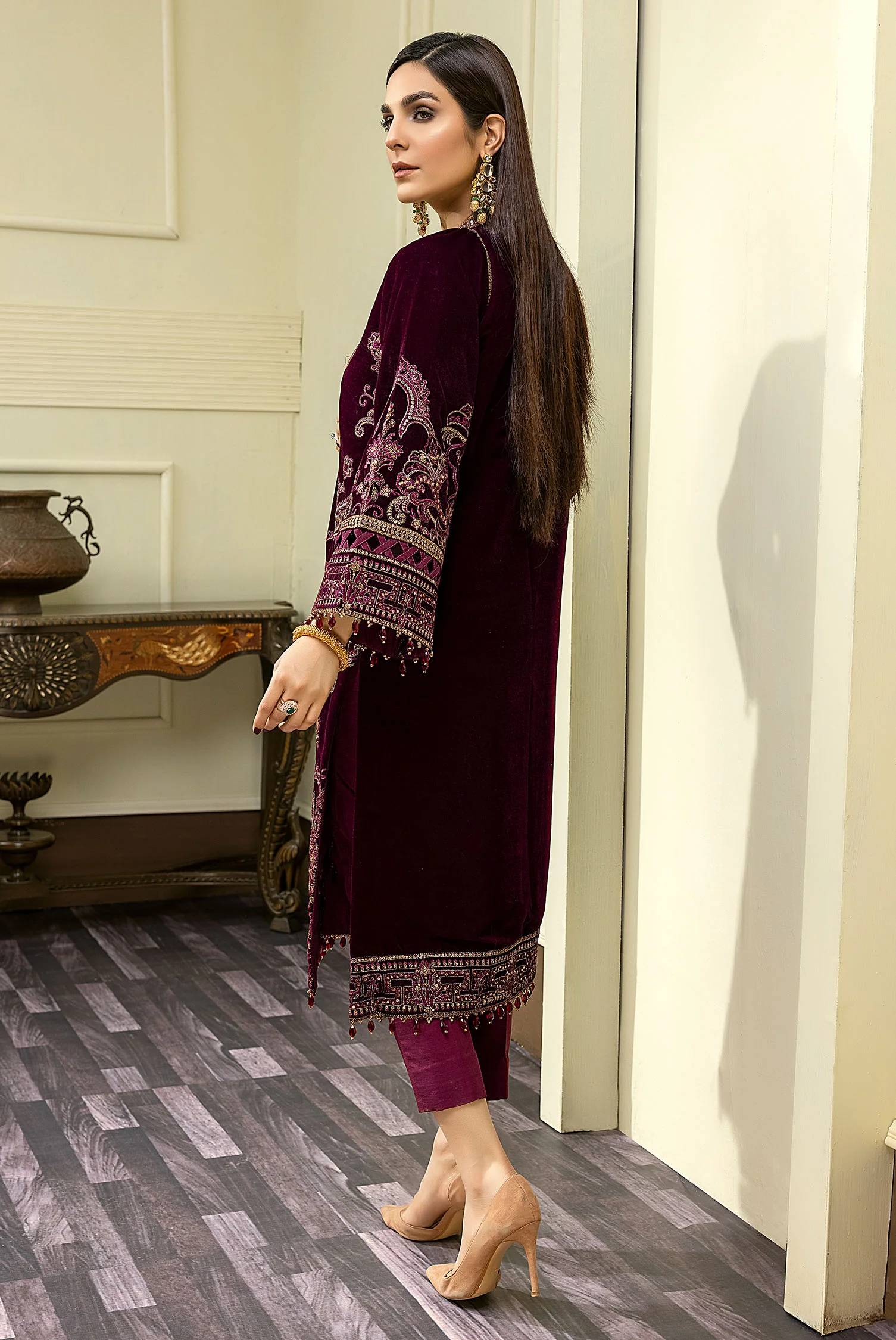 Scabiosa-B - Embroidered Velvet 3PC - Image 2