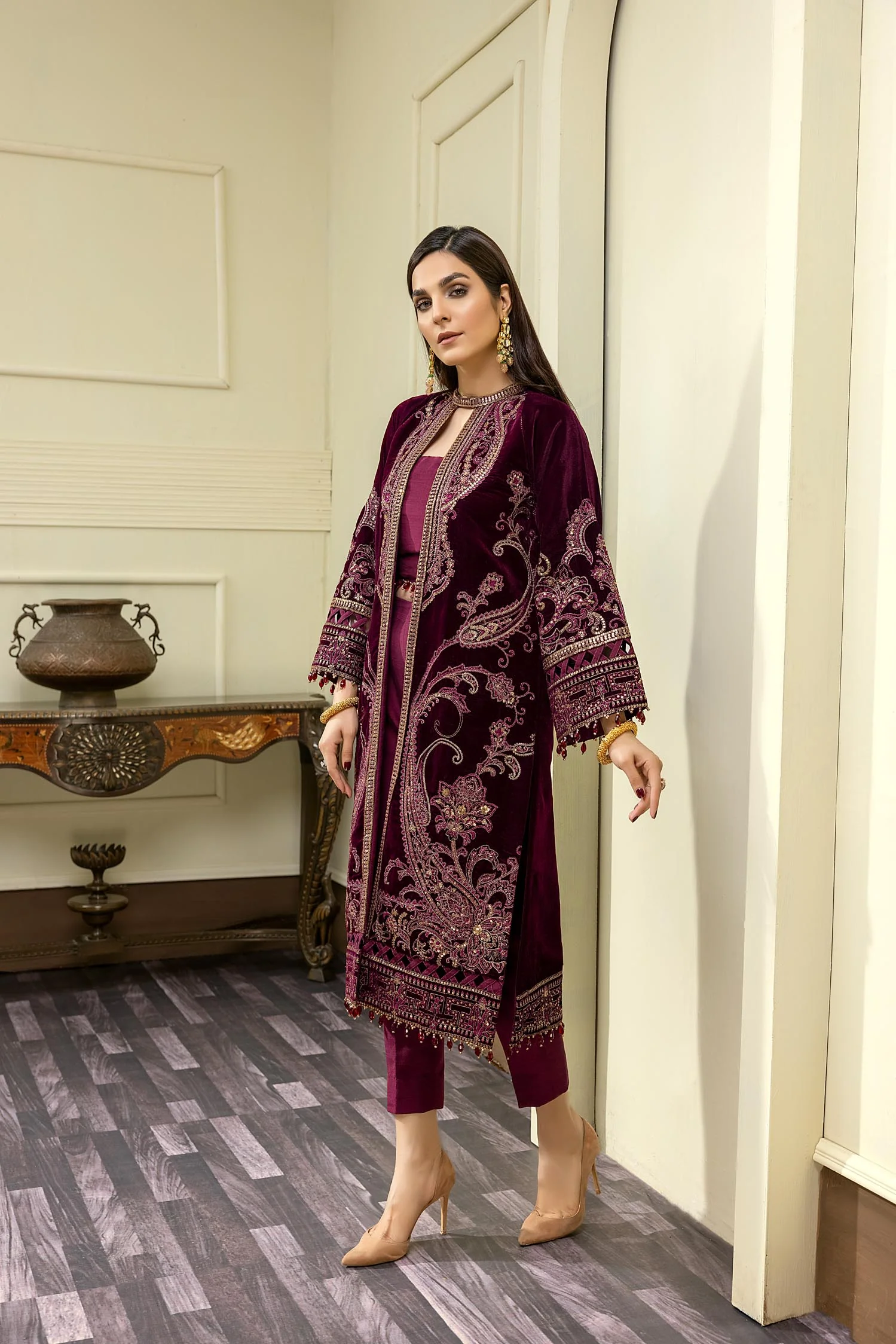 Scabiosa-B - Embroidered Velvet 3PC - Image 3
