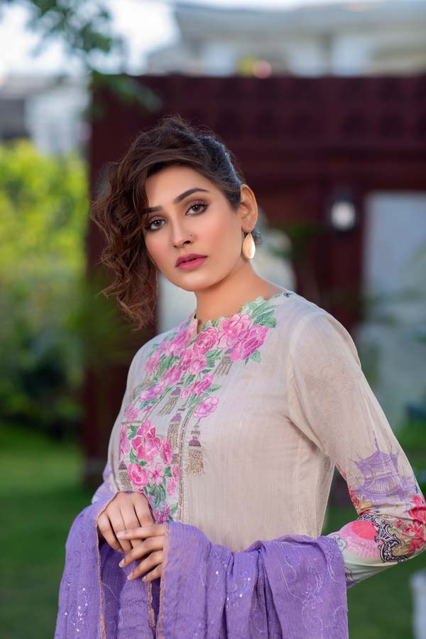 SCARLET SAGE – DIGITAL PRINTED LAWN 3 piece (UNSTITCH) - Image 4
