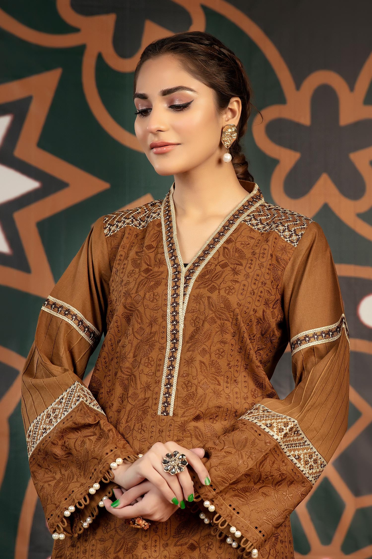 Sepia Skin - Exclusive Embroidered Lawn Stitch Kurti - Image 3