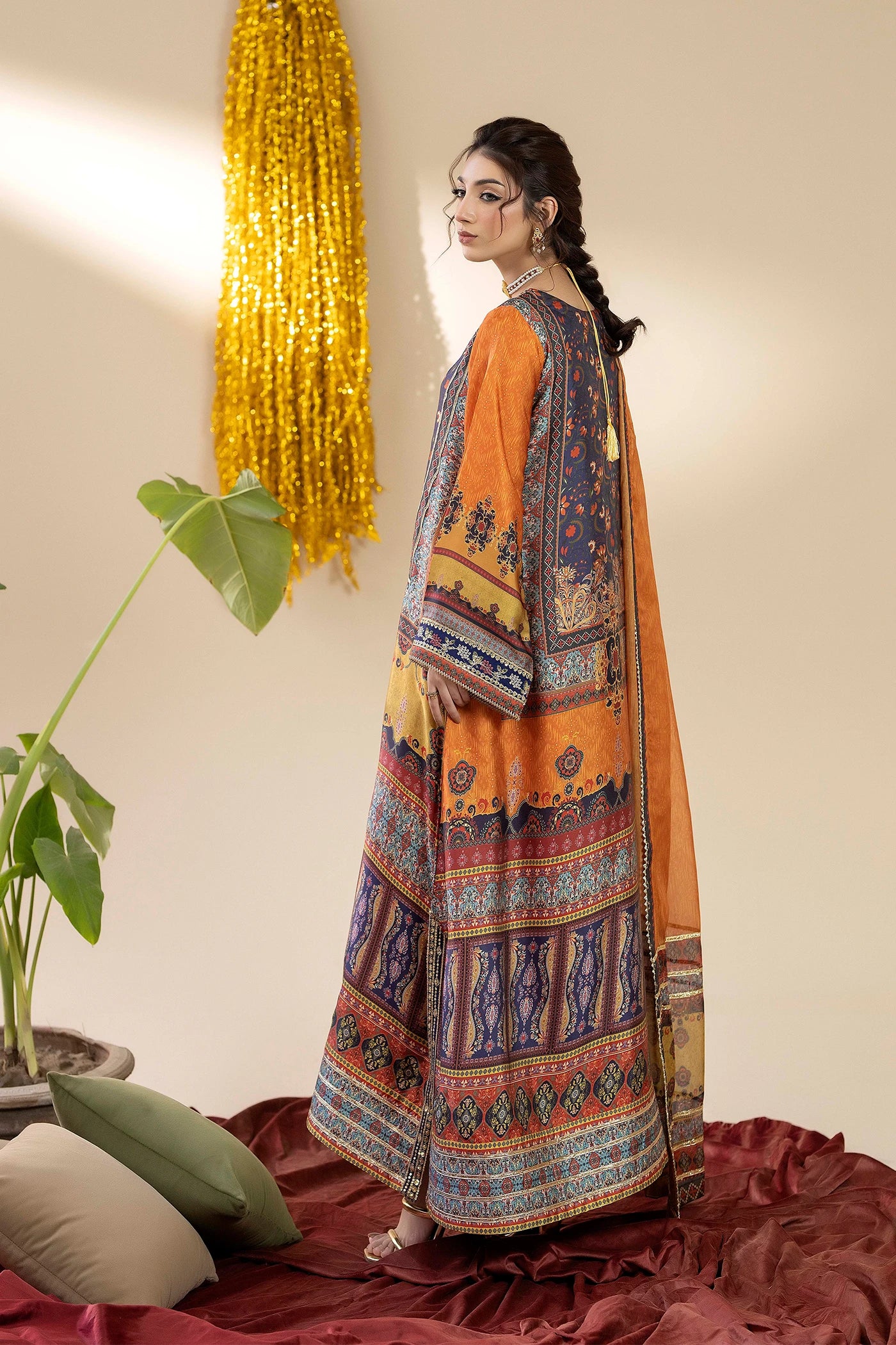 SILK 1611 - Image 4