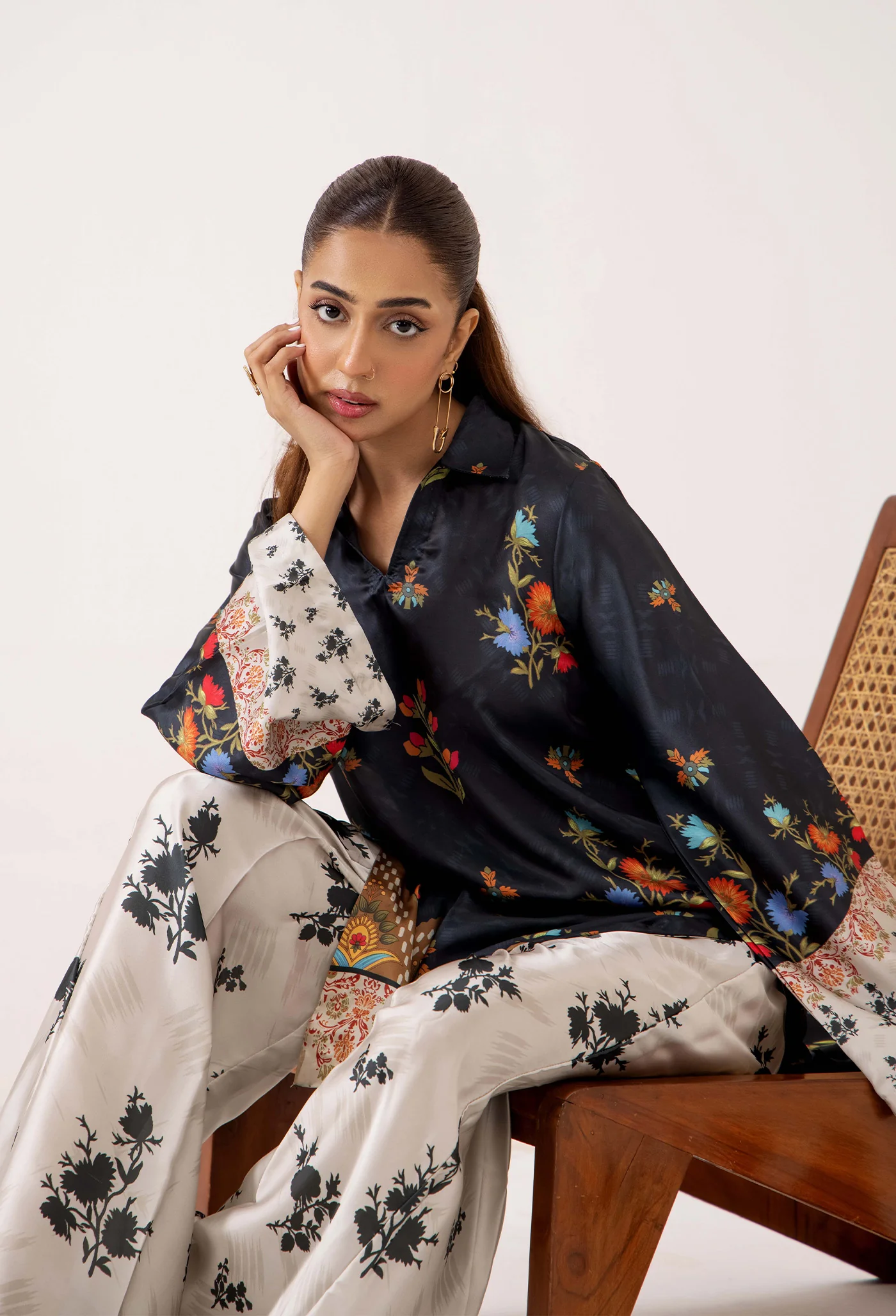 SILK 7680 - Image 2