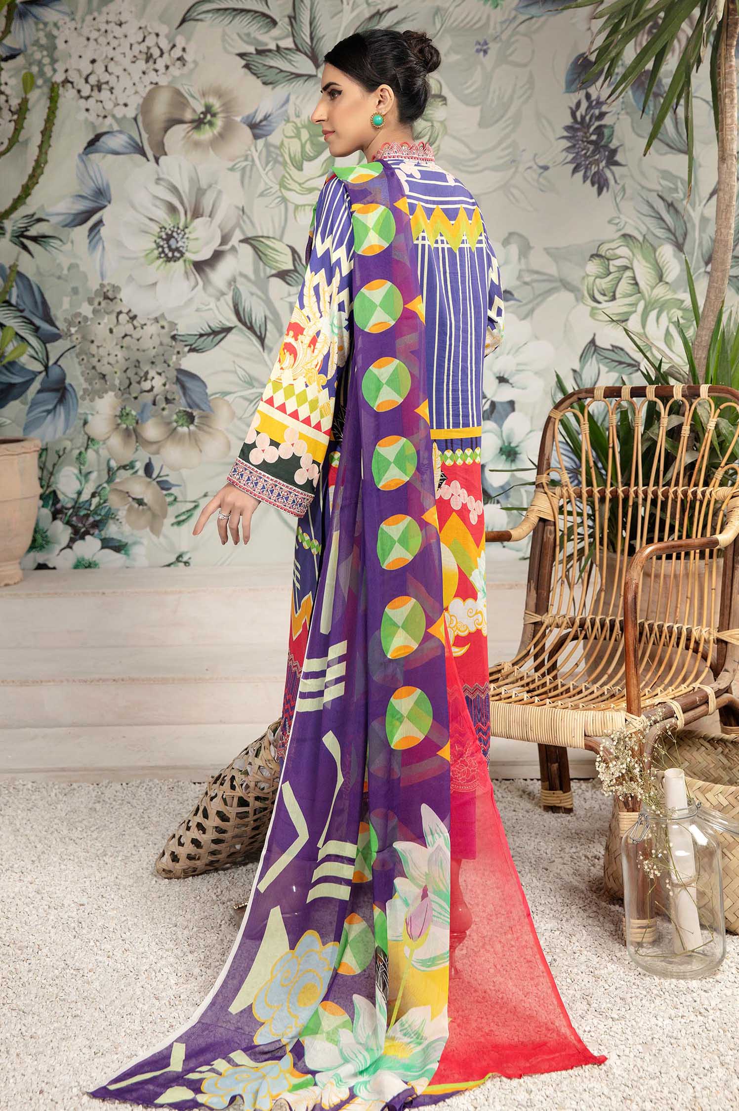 Slate - Printed & Embroidered Lawn 3PC - Image 2