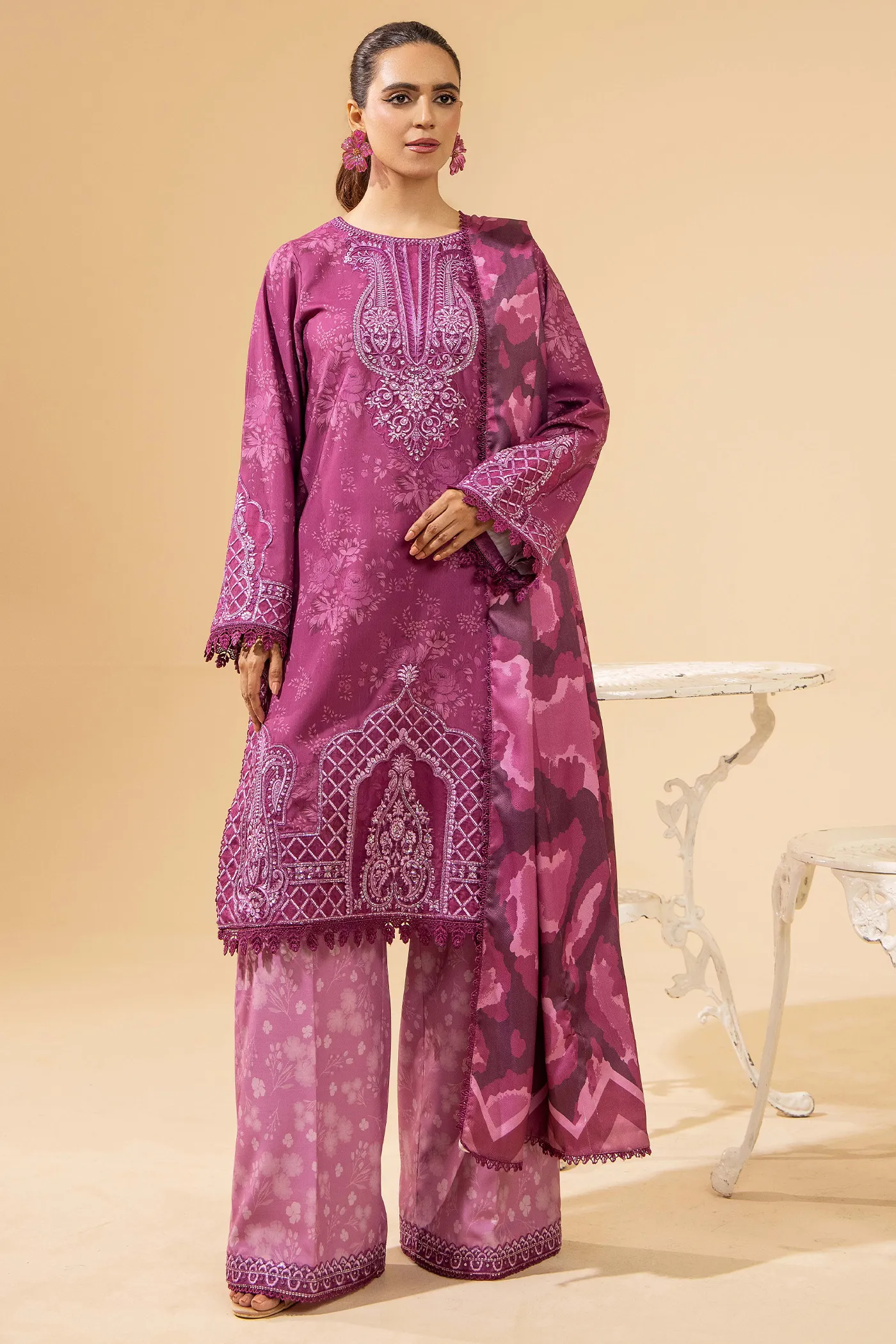 SLUB 7833 - Image 2