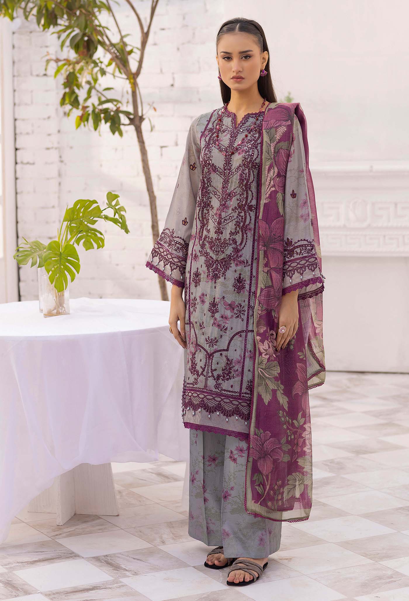 SOLANA 07772 - Image 2