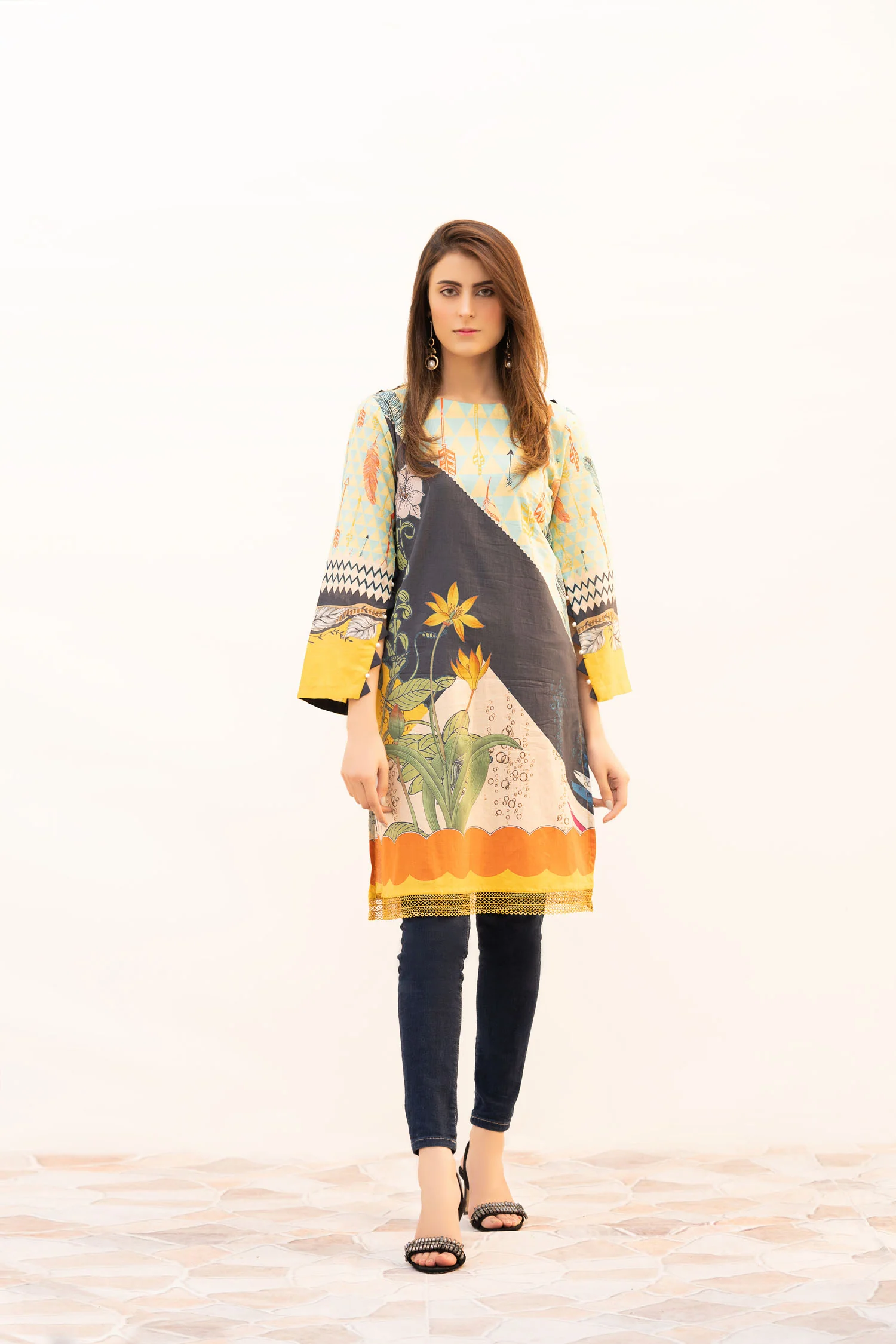 Brunia - Digital Printed Stitched Lawn Kurti