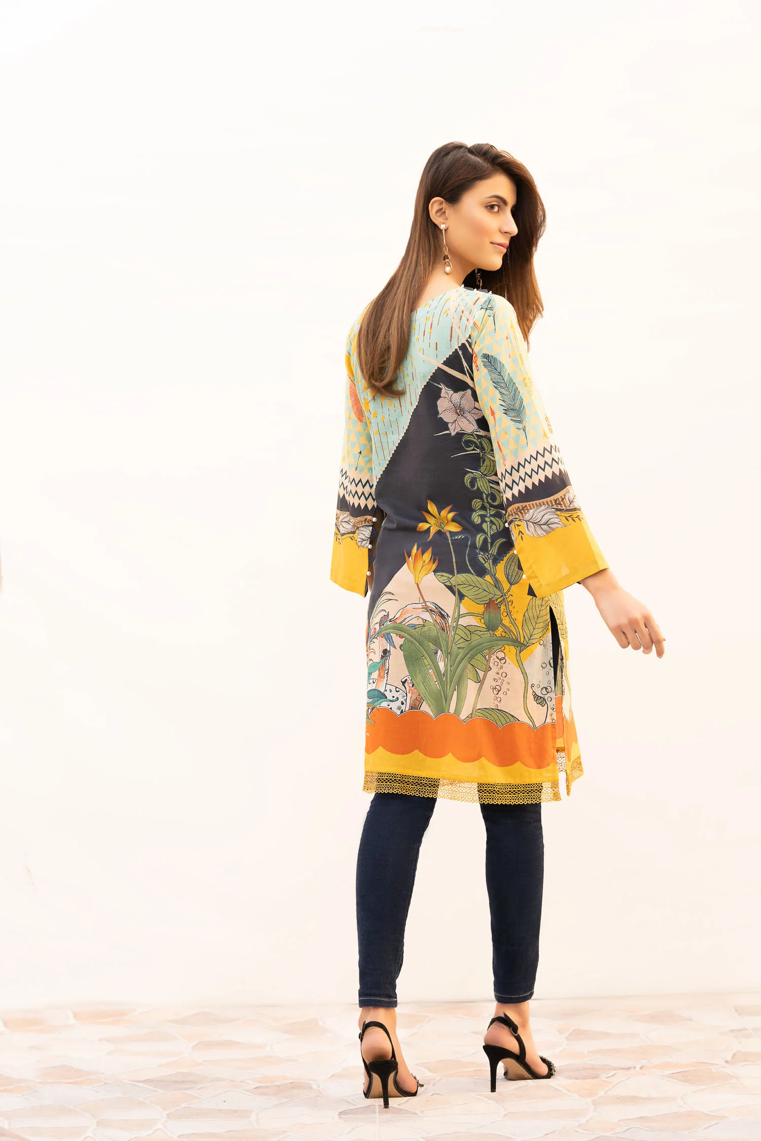 Brunia - Digital Printed Stitched Lawn Kurti - Image 2