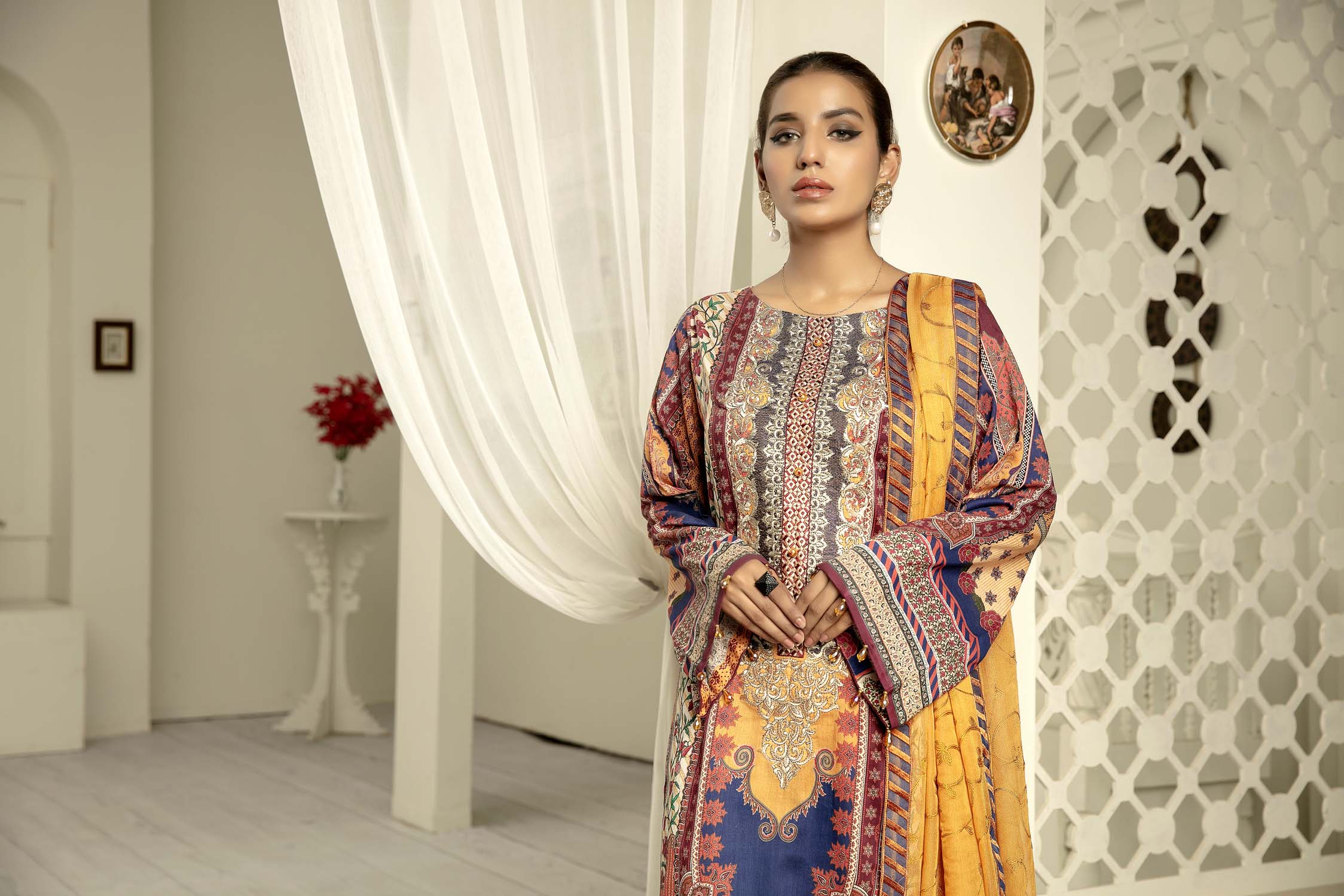 Sun Jewry - Digital Printed & Embroidered Lawn - Image 3