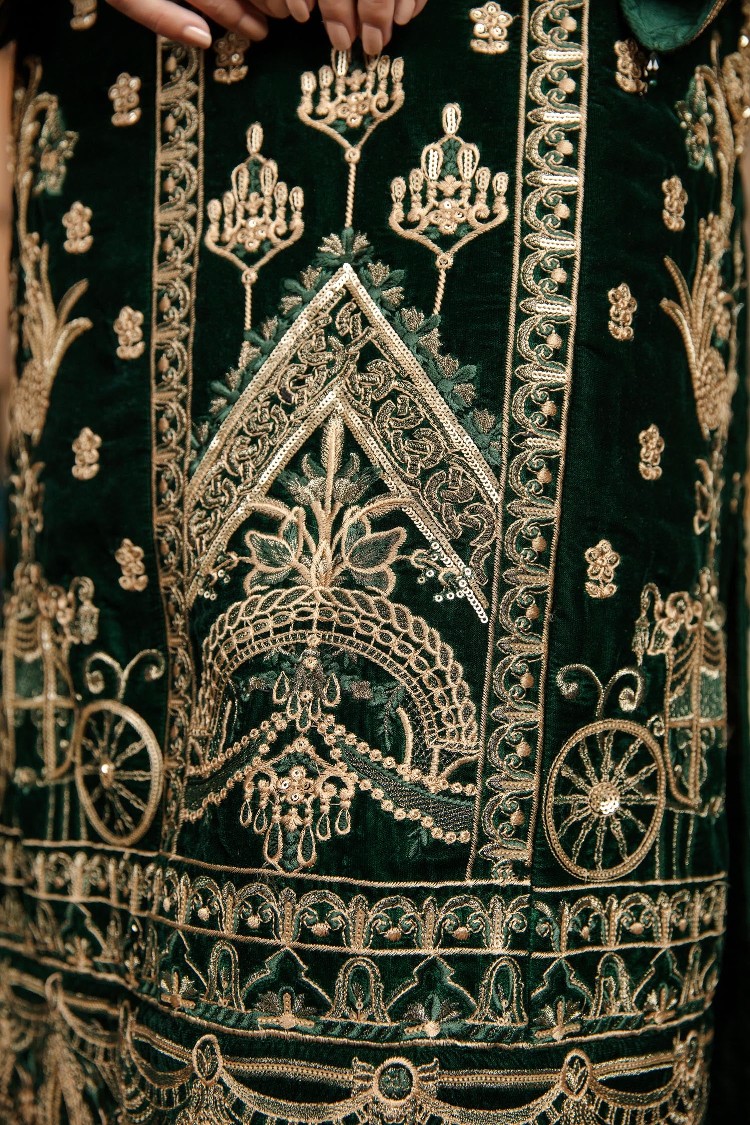 Swerly - Stitched Embroidered Velvet 2PC - Image 3