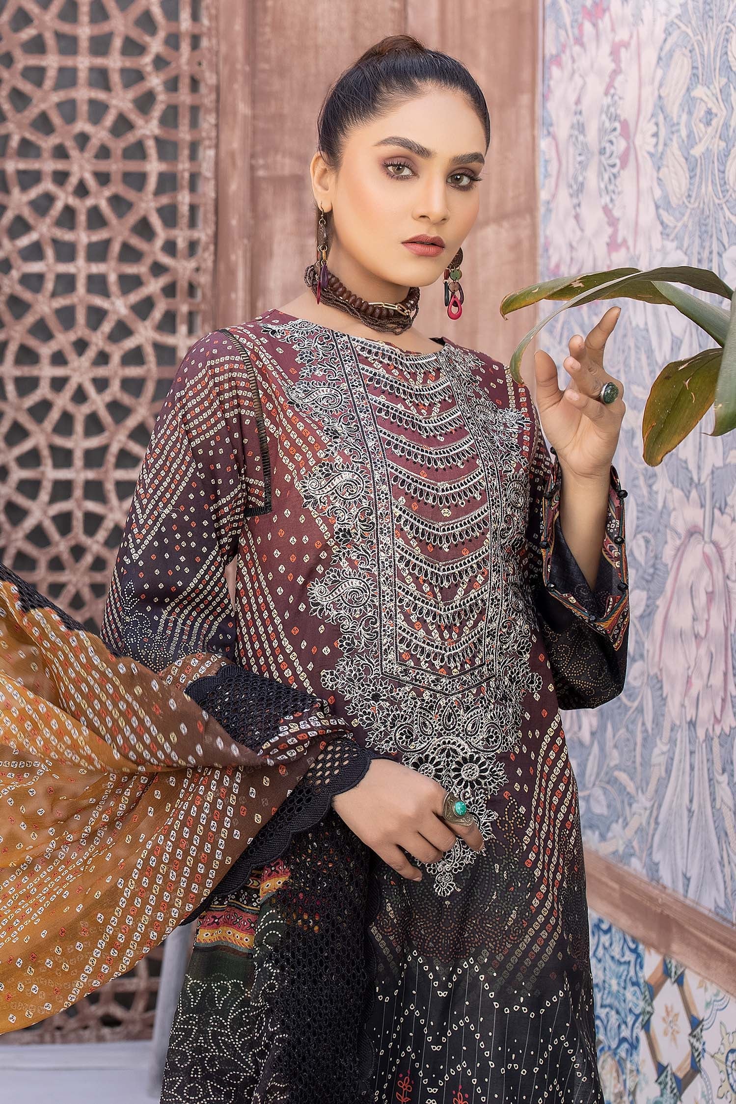 Thunder - Digital Printed & Embroidered Lawn - Image 3