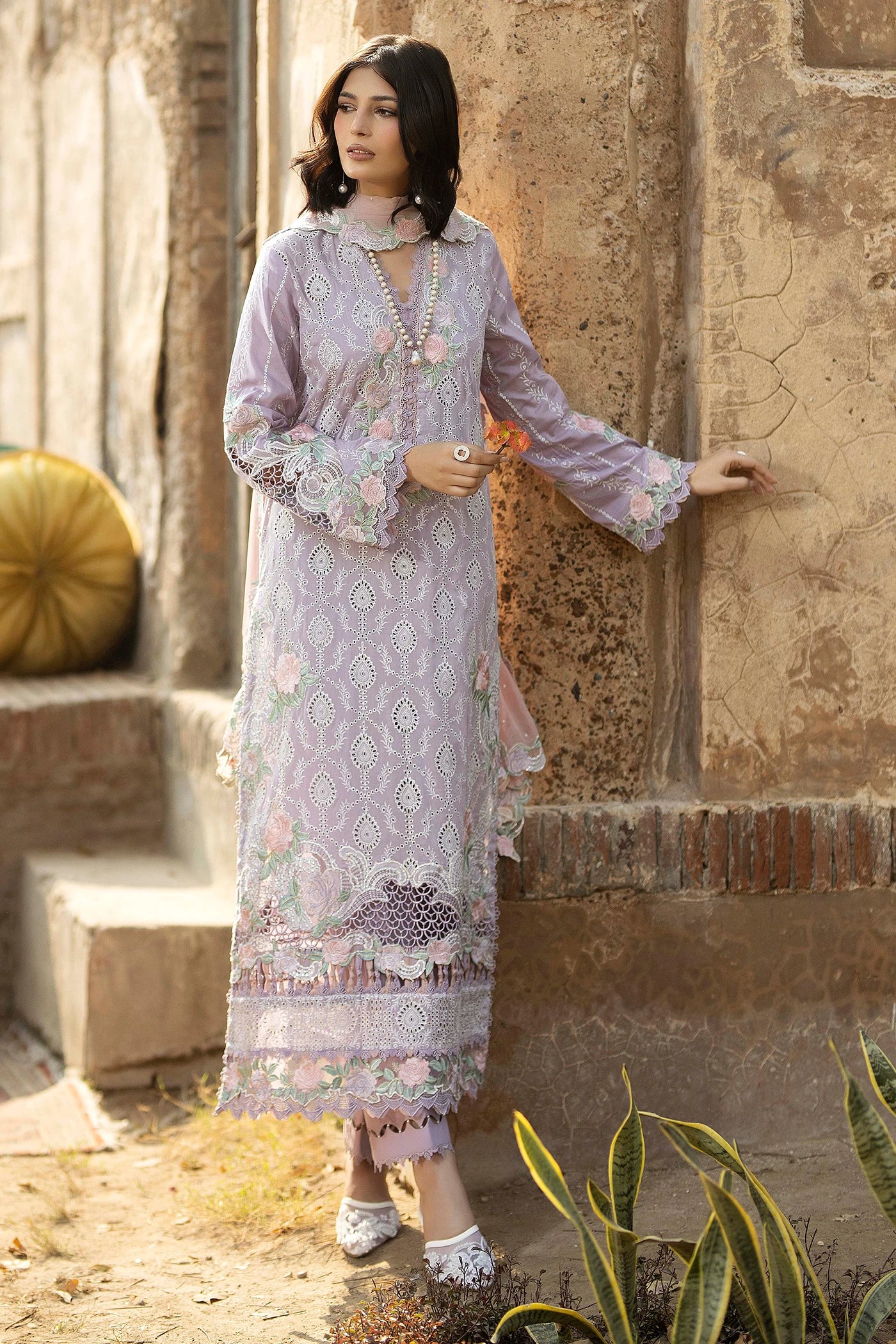 TRADITION  1676 - Image 3