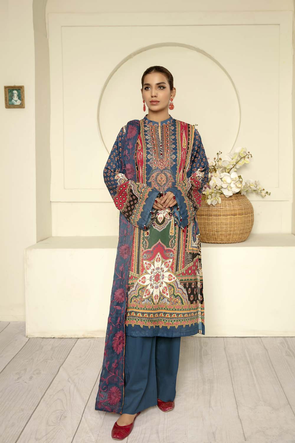 Tredent - Digital Printed & Embroidered Lawn