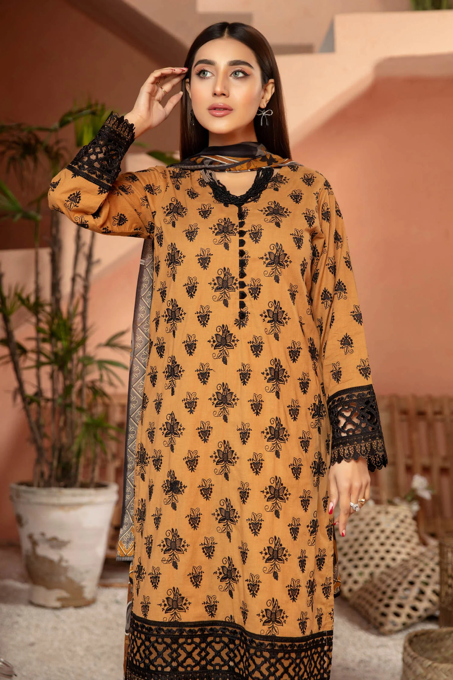 Tussock - Embroidered Lawn Stitched 3PC - Image 2