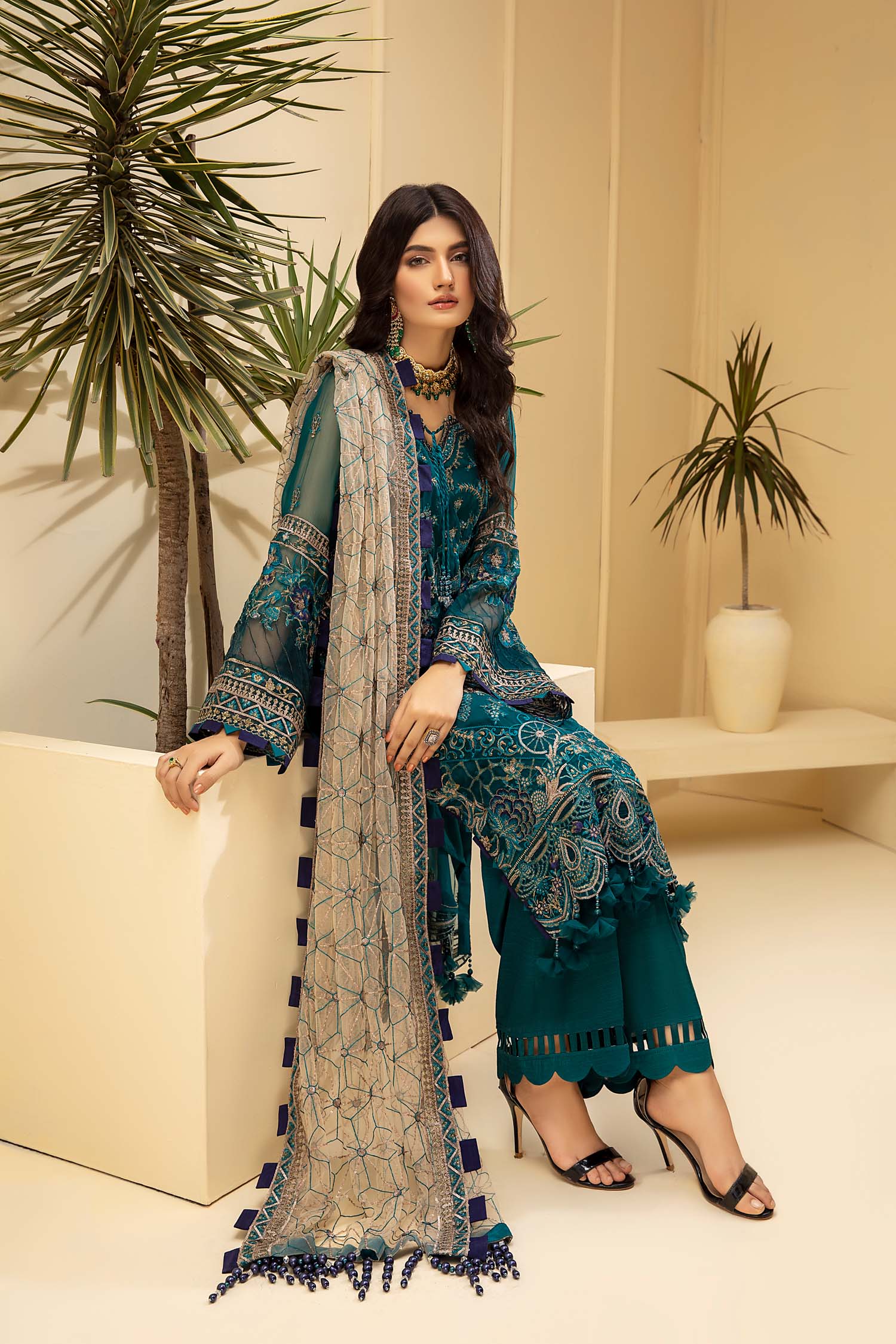 Twinkling Stray - Image 3