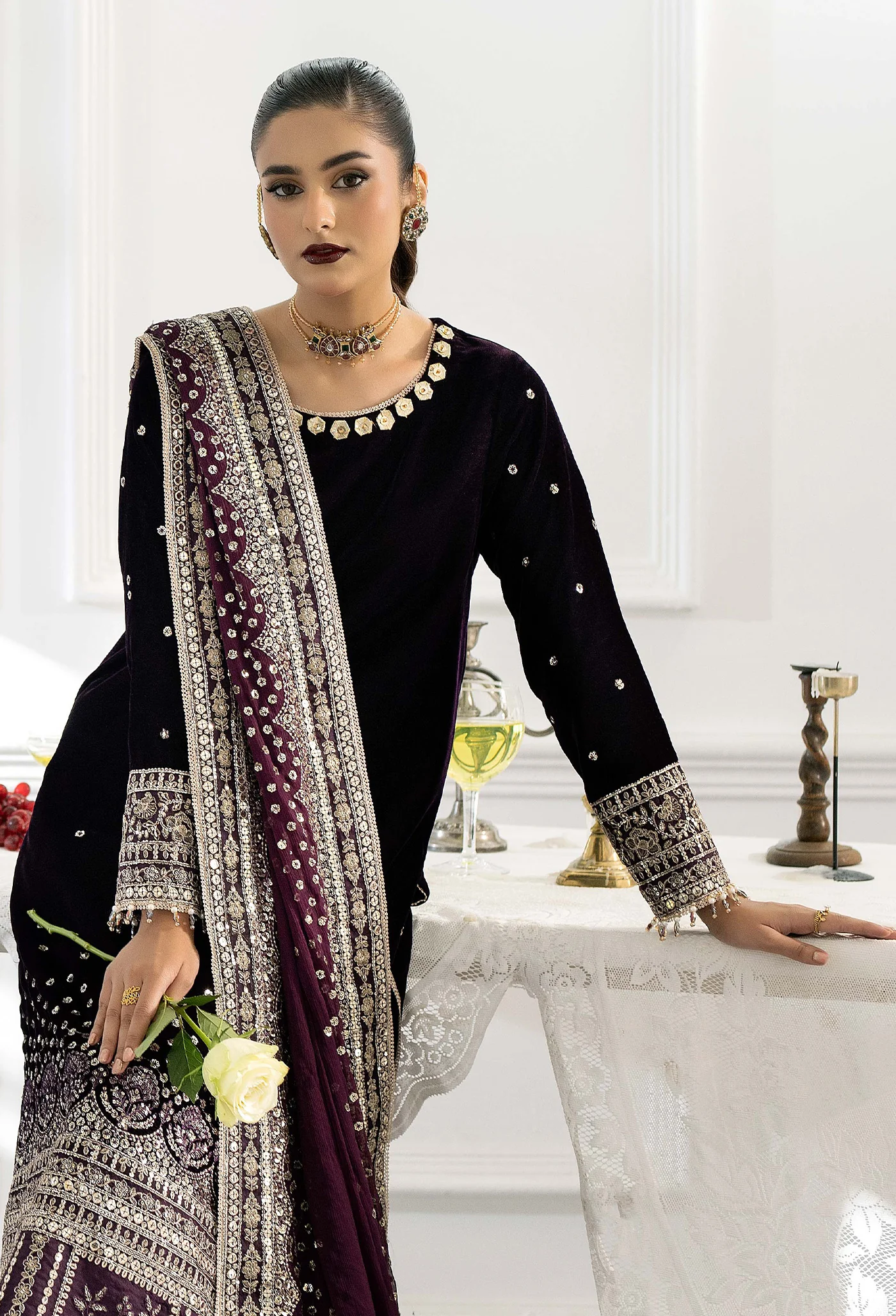 VELVET 7780 - Image 2