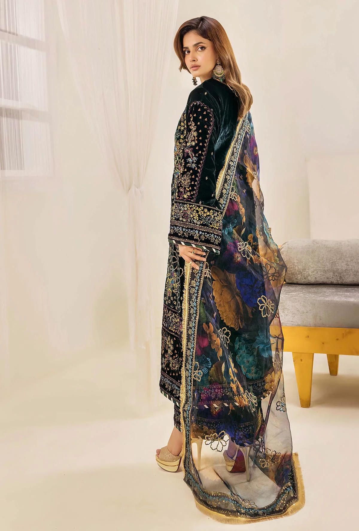VELVET EDIT 1701 - Image 2