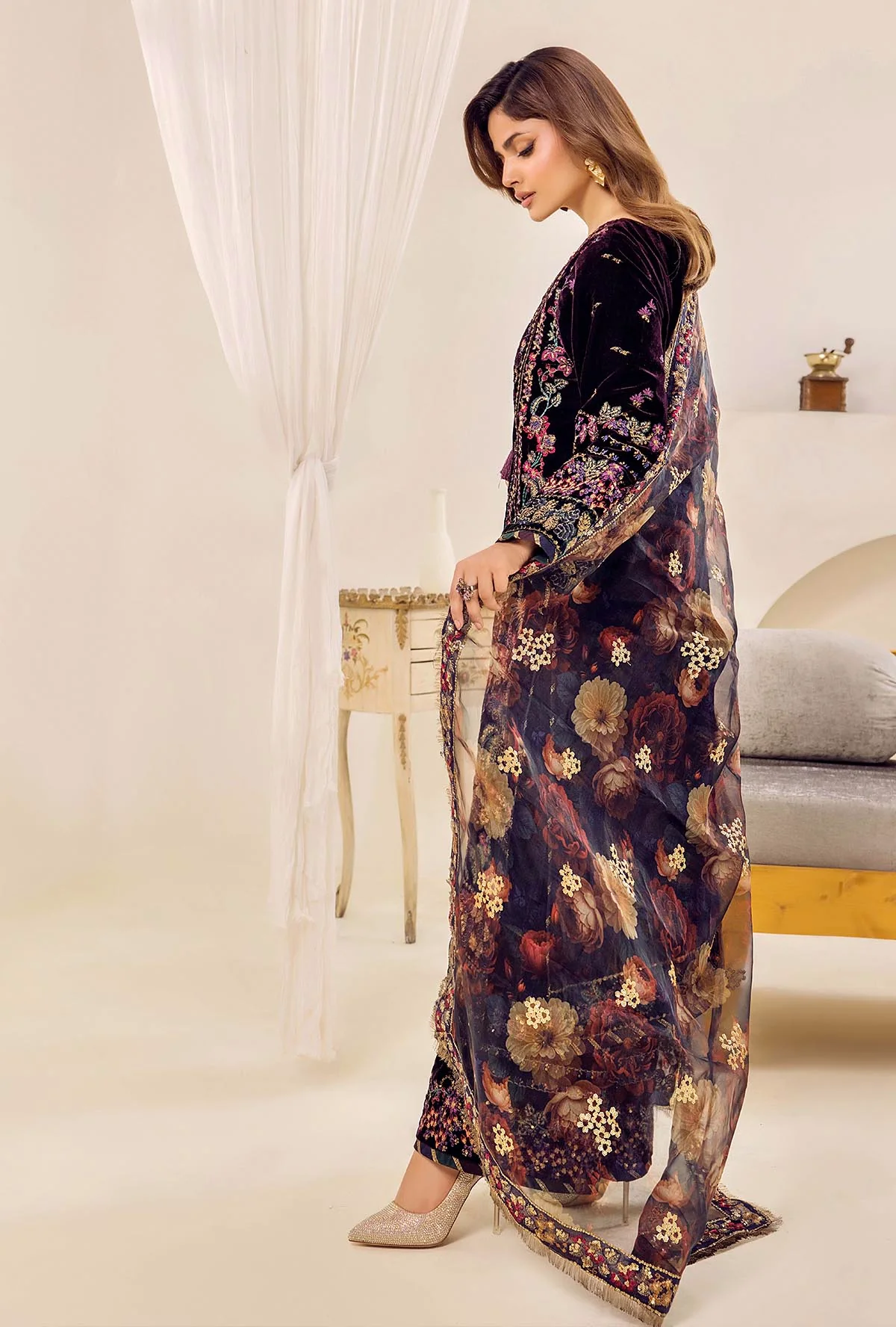 VELVET EDIT 1703 - Image 2