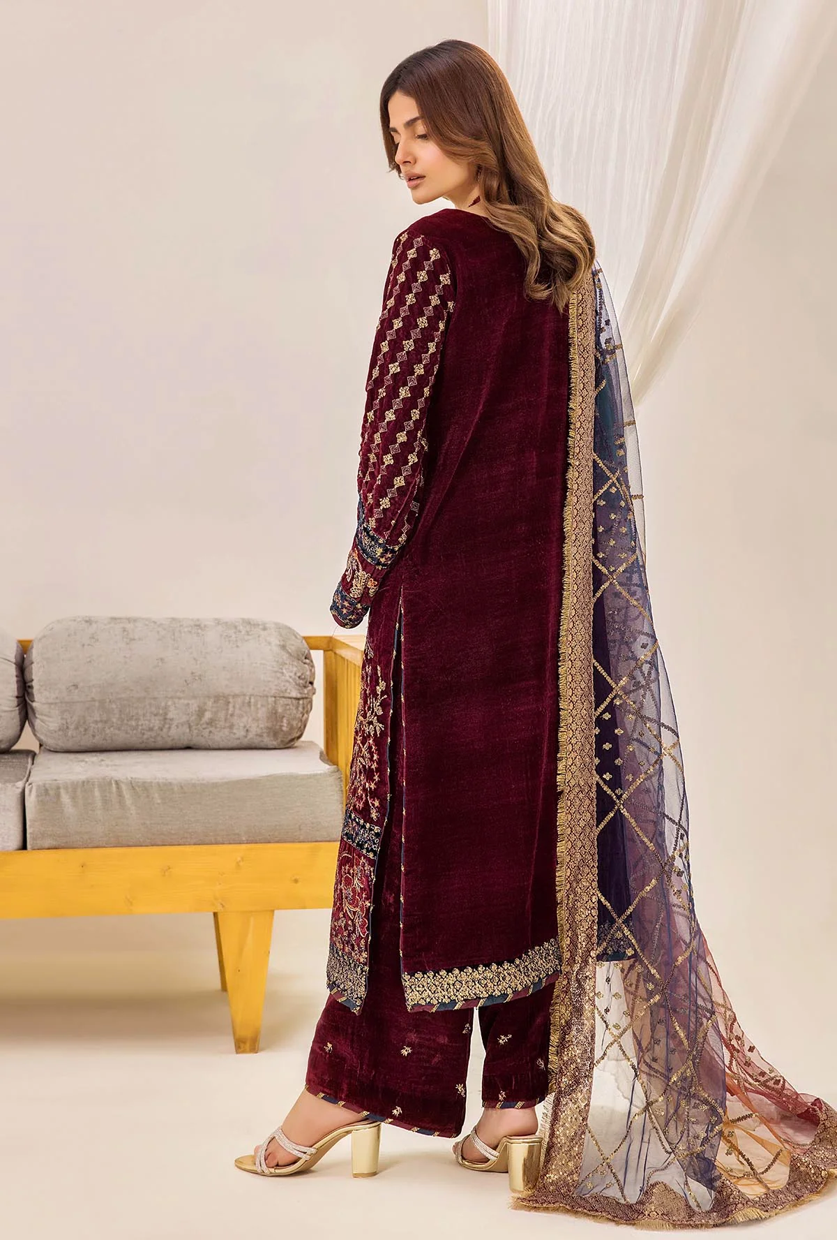 VELVET EDIT 1707 - Image 2