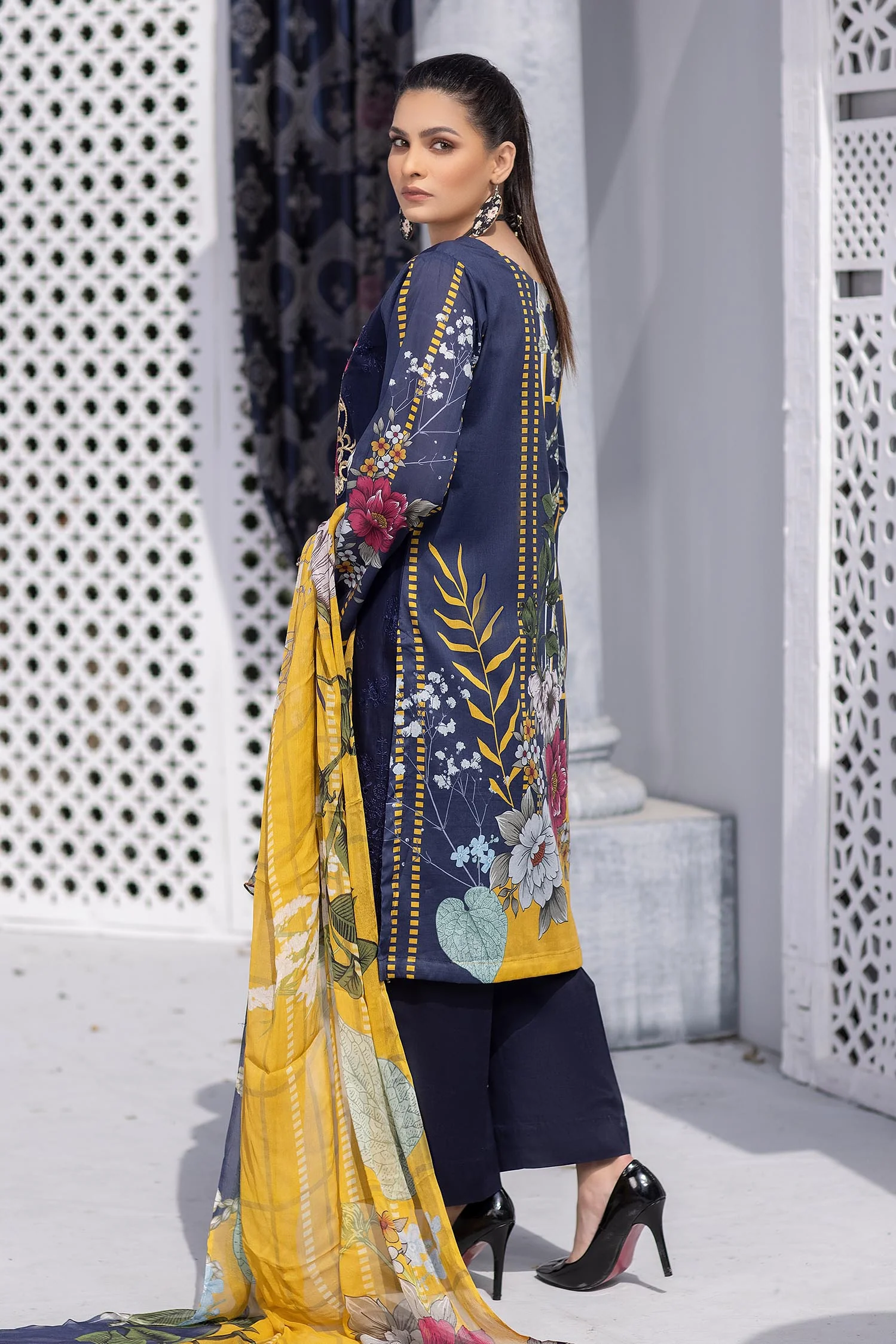 Violent Violet - Stitched Printed & Embroidered Lawn - Image 2