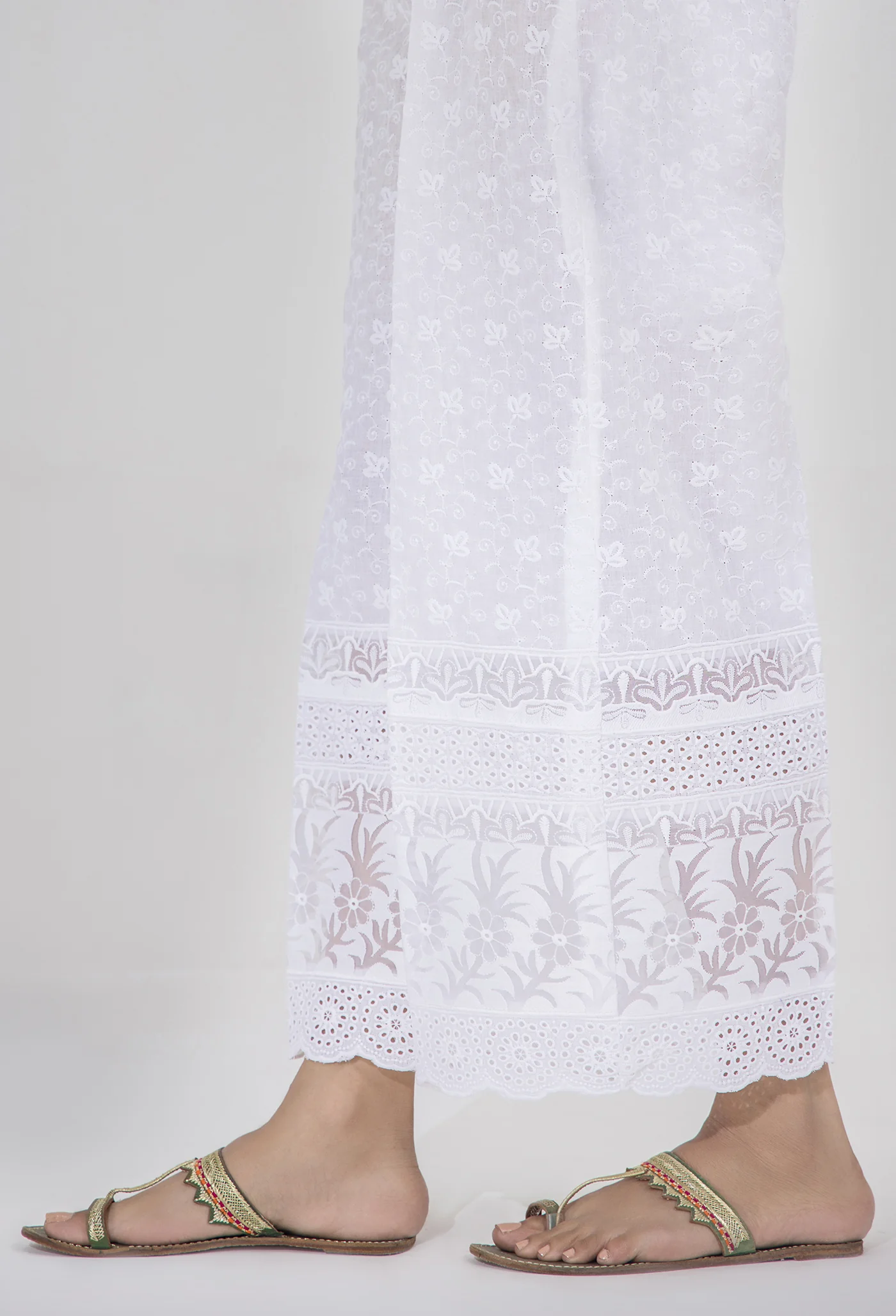 White Bottom 5217 - Image 2