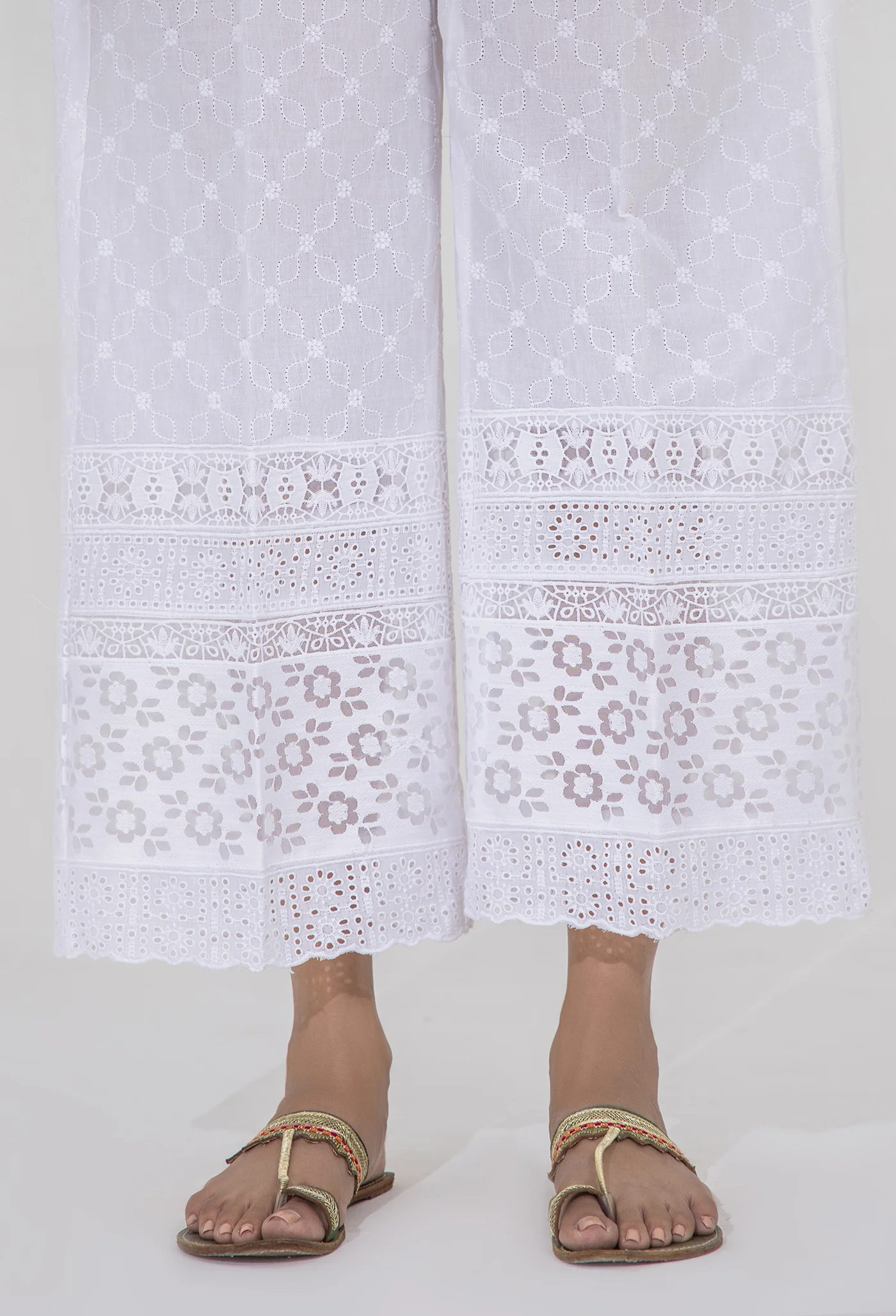 White Bottom 5218
